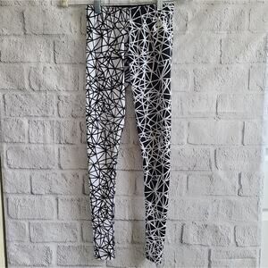 Nike Black And White Geometric Patterned 2 Tone Leggings SZ XS